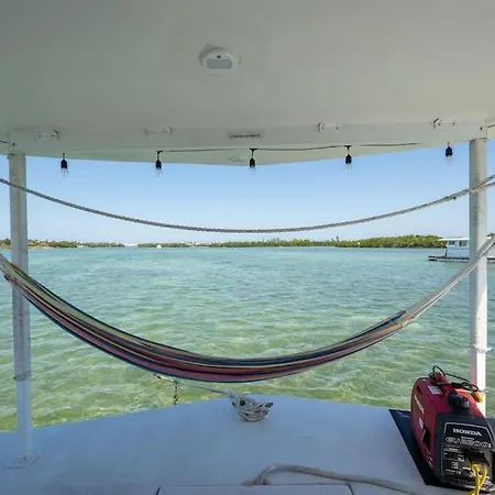 Beautiful Houseboat In Key West Hotel Exterior photo