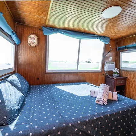 Beautiful Houseboat In Key West Hotel Exterior photo
